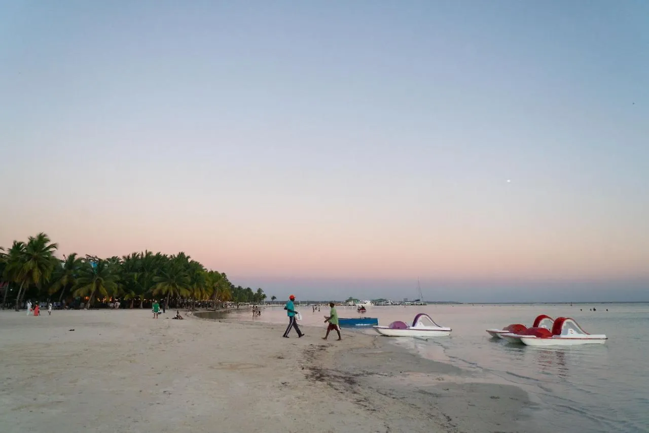Villa Gumio Studio Apt - 7 Minutes Walk To Boca Chica Beach Apts Dominican Republic